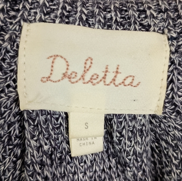 NWOT Deletta Anthropologie Cold Shoulder Sweater Top 💙 Size Small - Picture 4 of 6